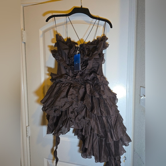 Urban Revivo Ruffle A-Line Dress - Picture 11 of 11